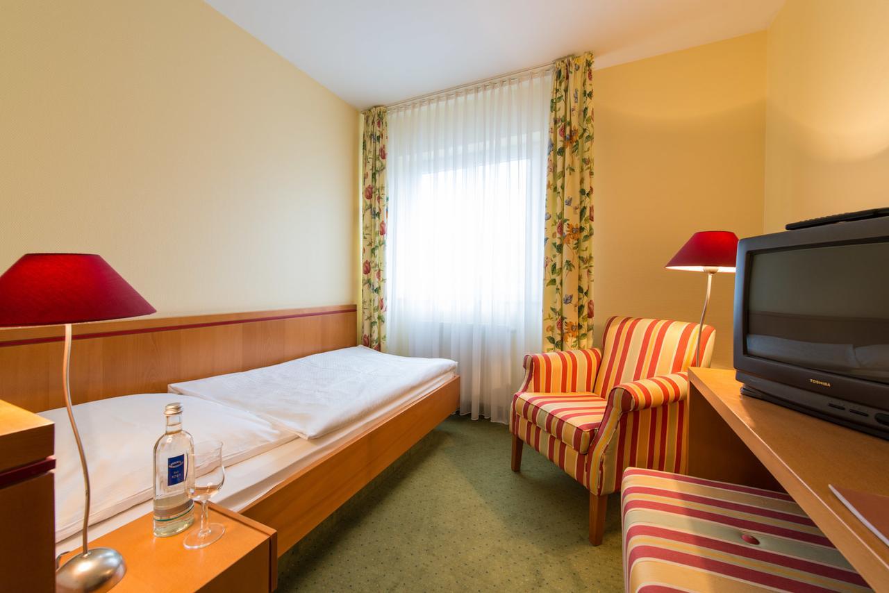 Hotel Eisbach Ransbach-Baumbach Экстерьер фото